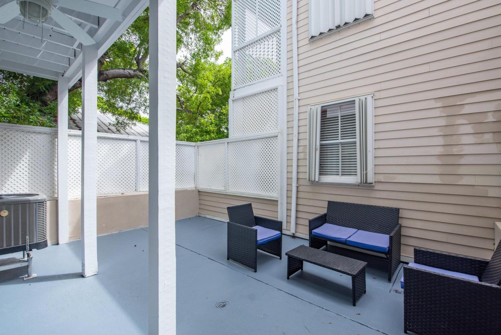 New Casa Caribe By Brightwild- Two-Story Condo Rooftop Pool Key West Dış mekan fotoğraf